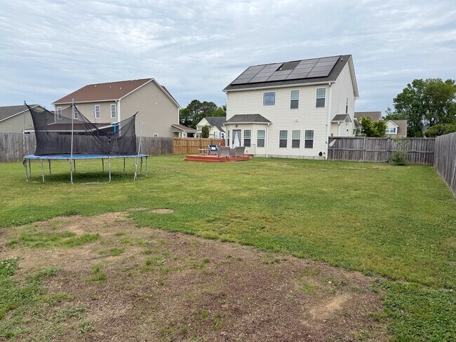 Building Photo - 124 Landover Drive