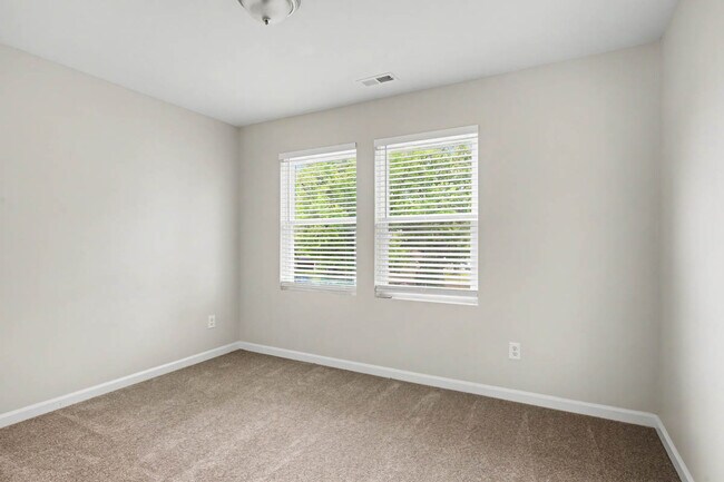 Building Photo - 6324 Grimes Ave