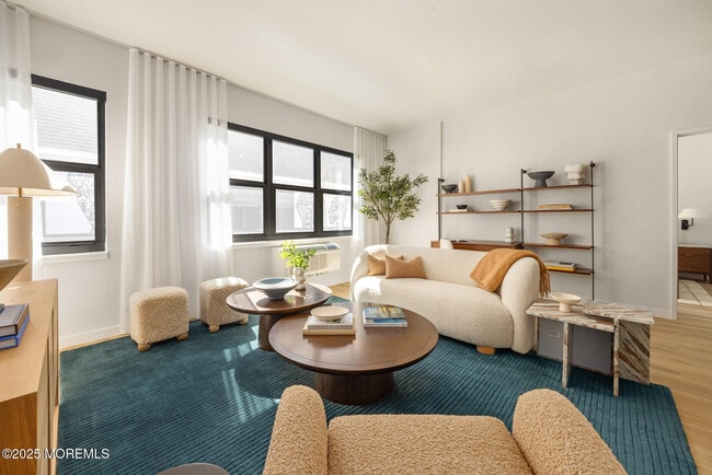 Building Photo - 1150 Kingsley St