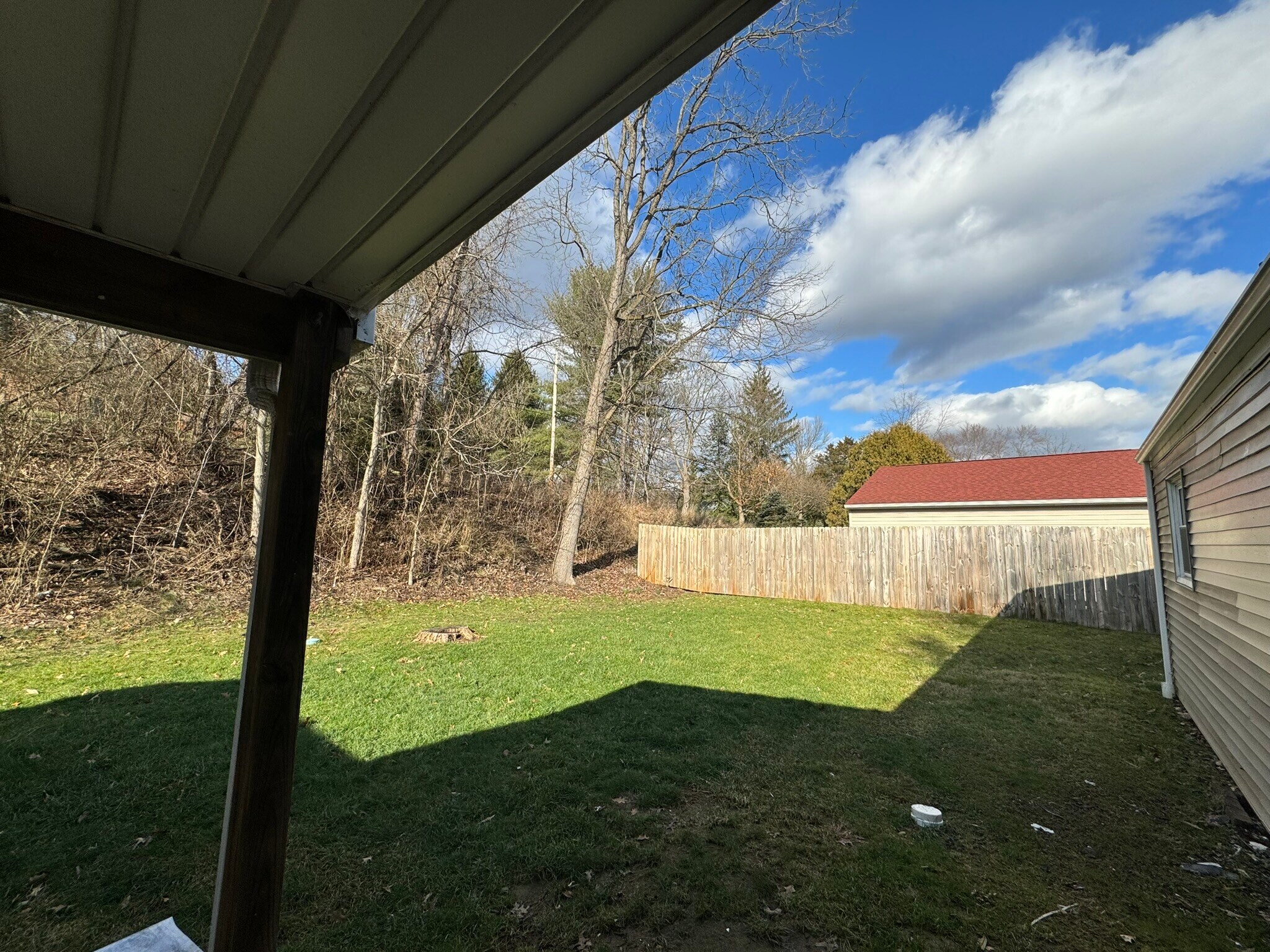 Building Photo - 110 Southvue Ct