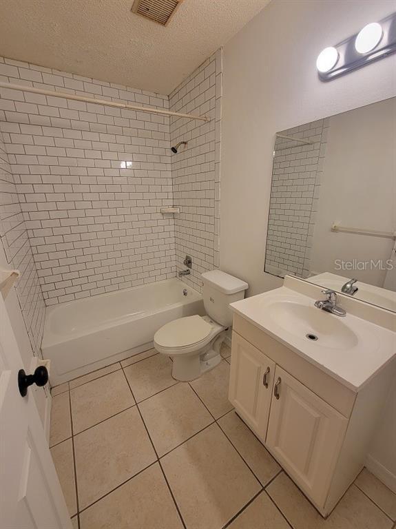 Building Photo - 3128 Munson St