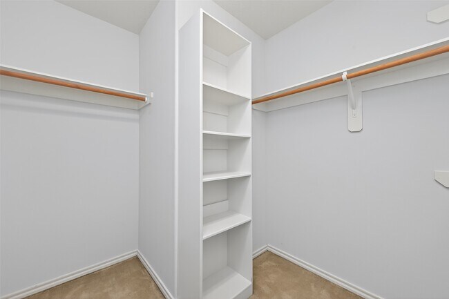 Building Photo - 6127 Morningshire Ln