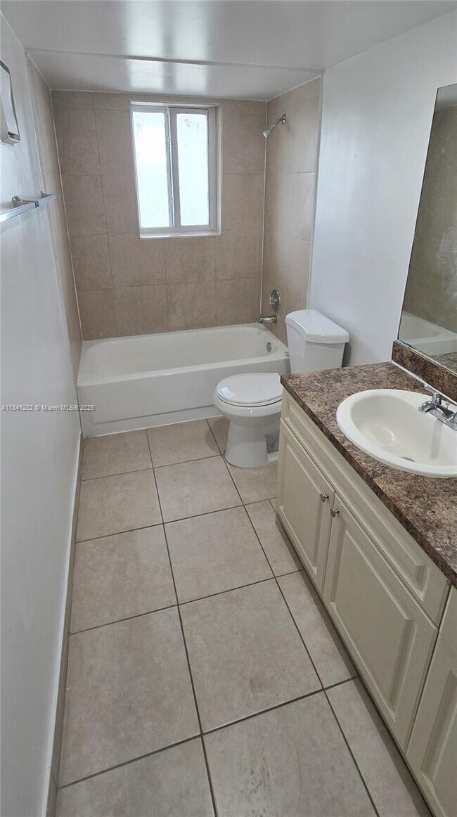 Building Photo - 10820 SW 200th Dr