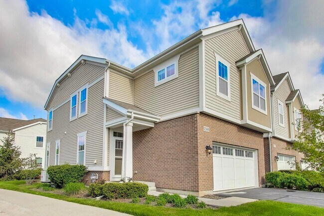 Building Photo - 2366 N Moseley Ct