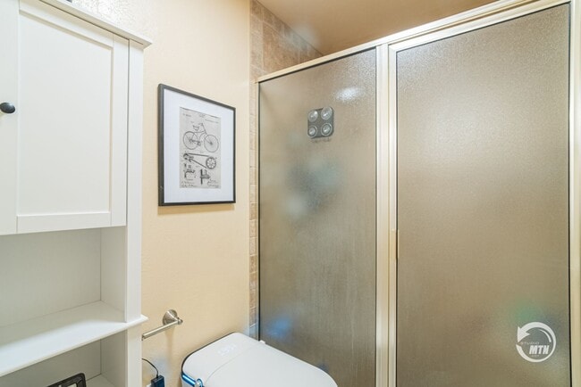 Building Photo - 1401 Oden St