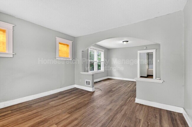 Building Photo - 6705 St Louis Ave