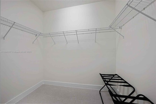 Building Photo - 8167 NW 41st St