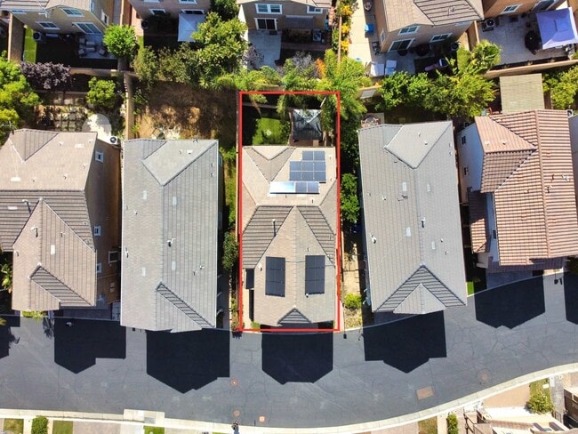 Building Photo - 28225 Clementine Dr