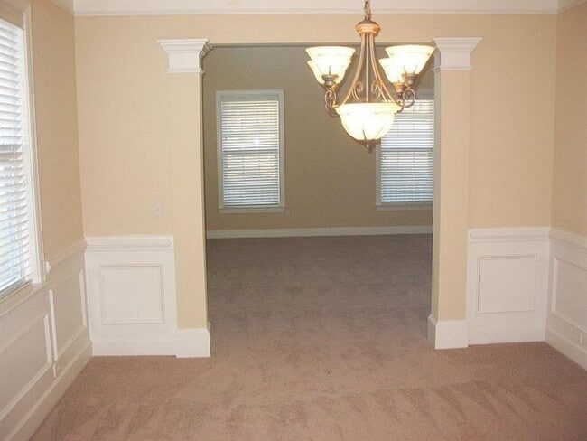 Building Photo - 3345 Trail Creek Ct