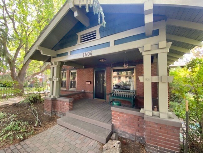 Building Photo - Historic Magill House on NW 1st Street