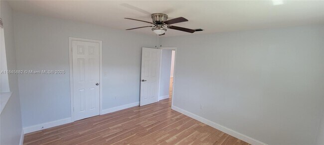 Building Photo - 9060 SW 53rd St