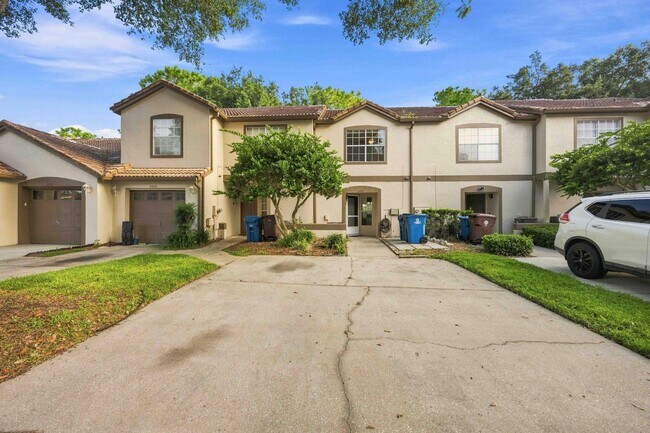 Building Photo - 2452 St Augustine Blvd