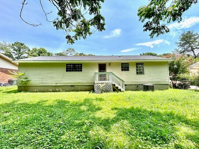 Building Photo - 3215 Delia Ln NW