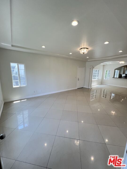 Building Photo - 153 N Hamilton Dr