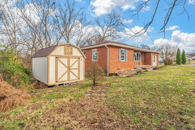 Building Photo - 3658 Tarbett Rd