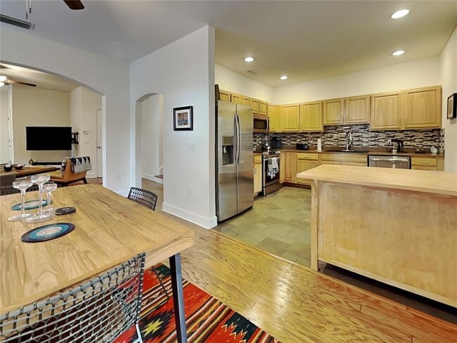 Building Photo - 3132 Santorini Ct