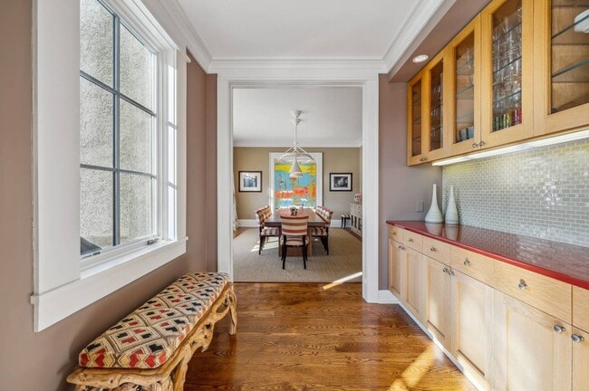 Building Photo - 110 Rose Hill Rd