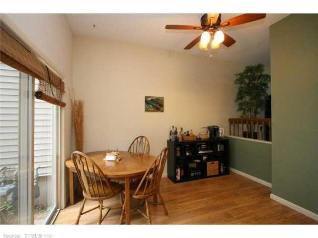 Building Photo - The Oxford Park Townhouse
