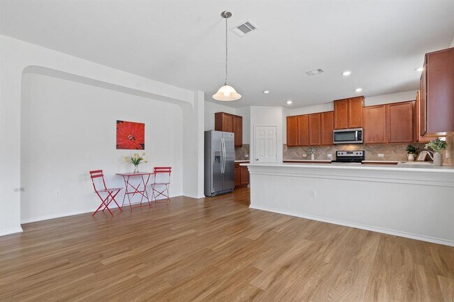Building Photo - 7609 Ballydawn Dr