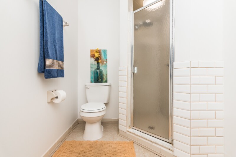 Building Photo - 210 Lemon Tree Ln