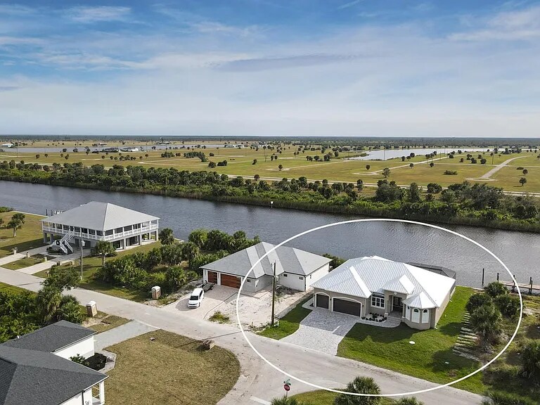 Building Photo - 13329 Longville Ave