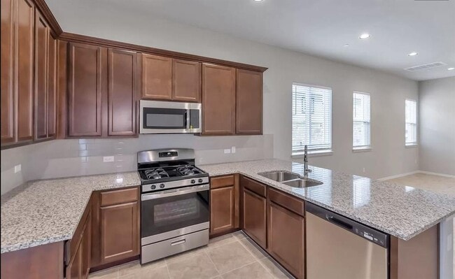 Building Photo - 2800 Joe Dimaggio Blvd