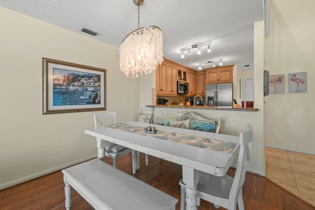 Building Photo - 1216 Ocean Dunes Cir