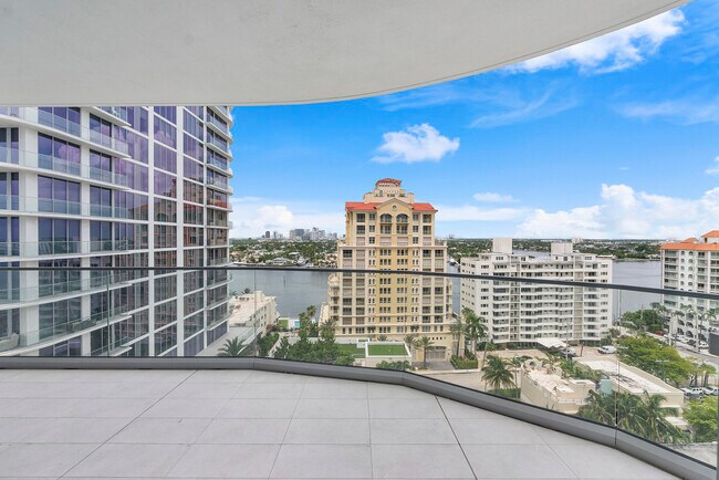 Building Photo - 151 N Seabreeze Blvd