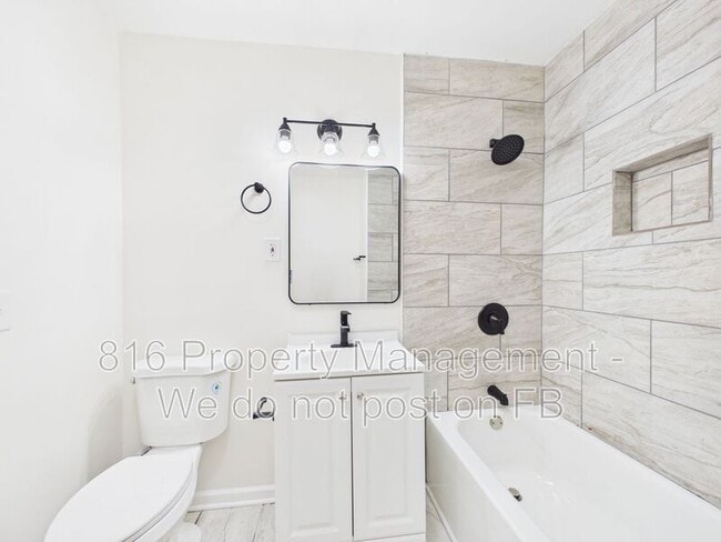 Building Photo - 7907 E 51st St