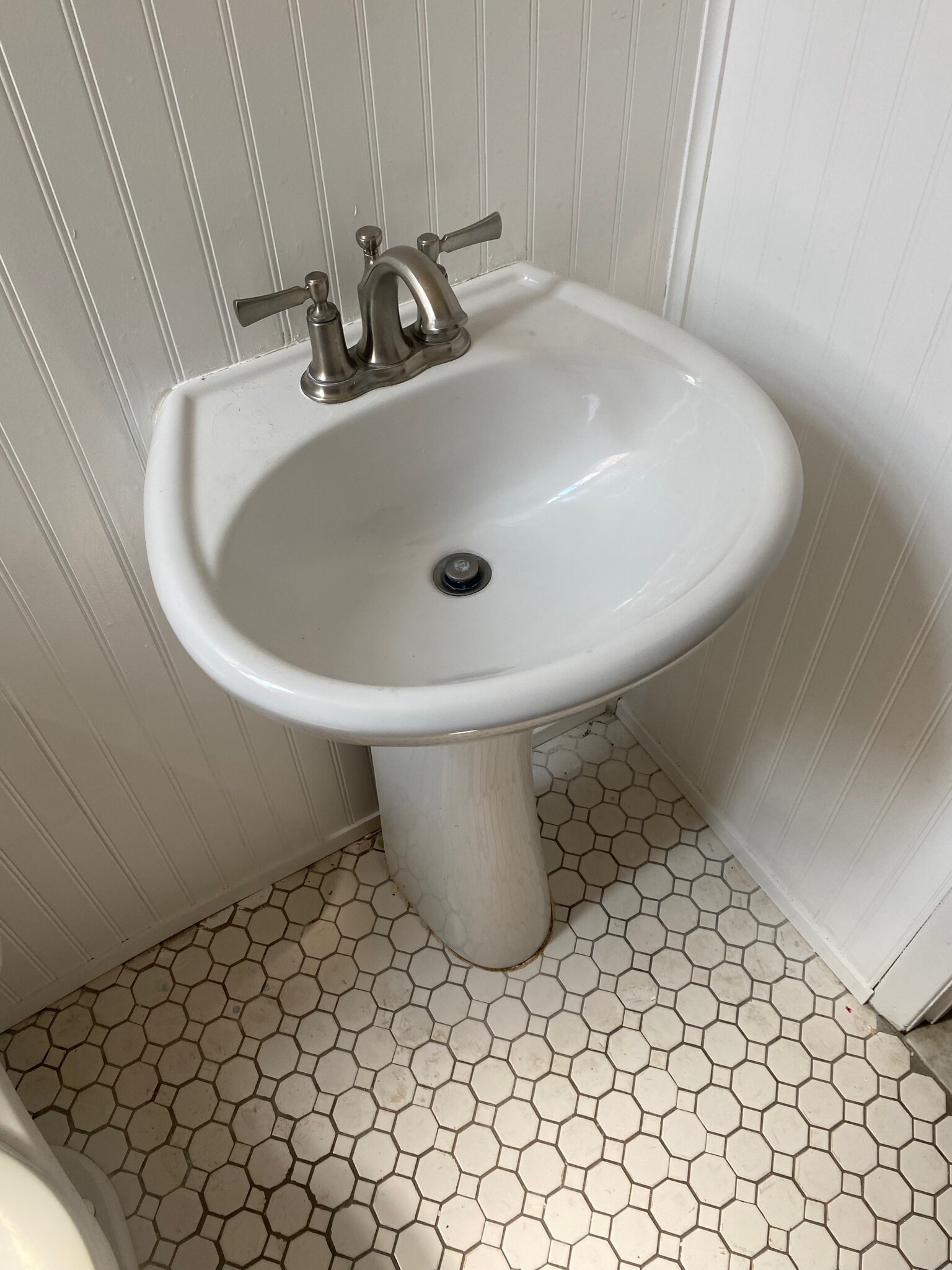 Bathroom - 544 Broad St