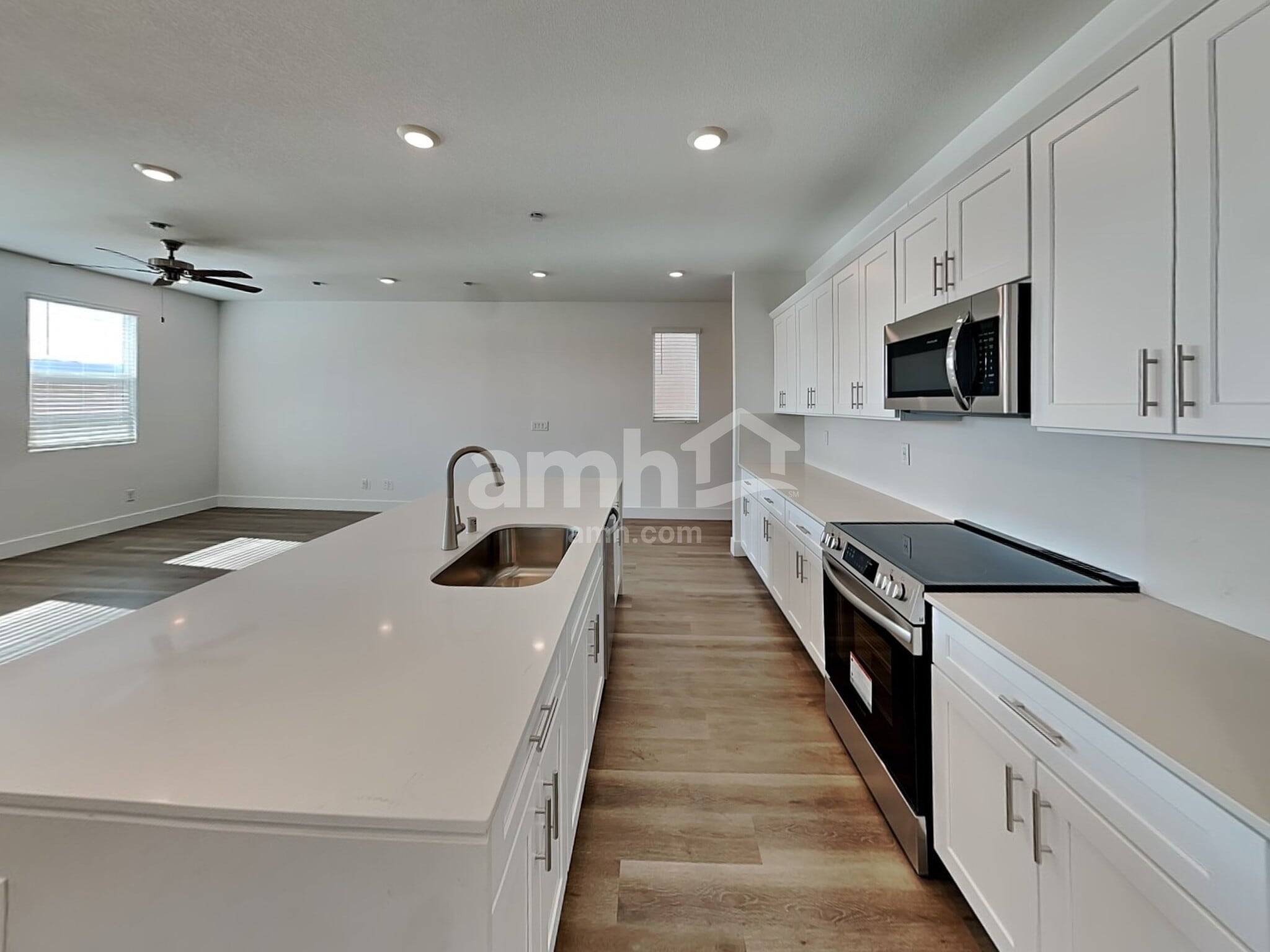 Building Photo - 7919 Banquero Ct