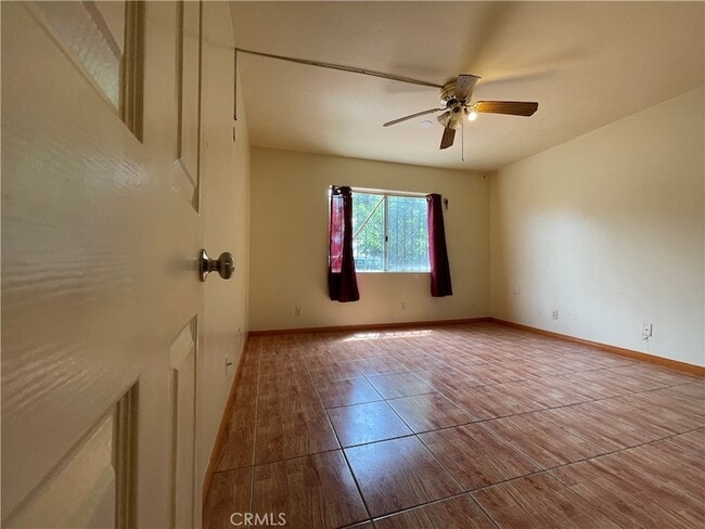 Building Photo - 1349 Walnut Ave