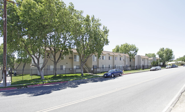 Building Photo - Palmdale Park Apartments