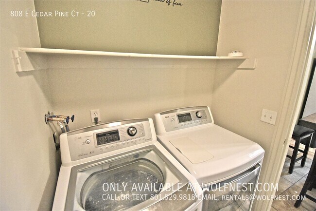 Building Photo - 808 Cedar Pine Ct