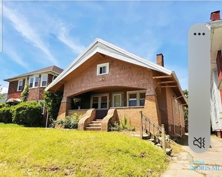 Building Photo - 2149 Alvin St