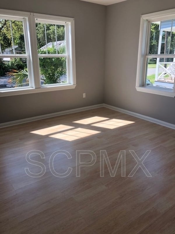 Building Photo - 1814 Dayton St