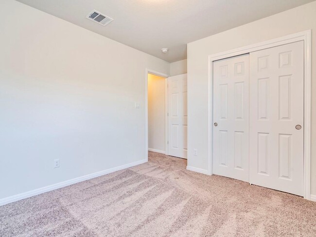 Building Photo - 4113 Birdwatch Loop