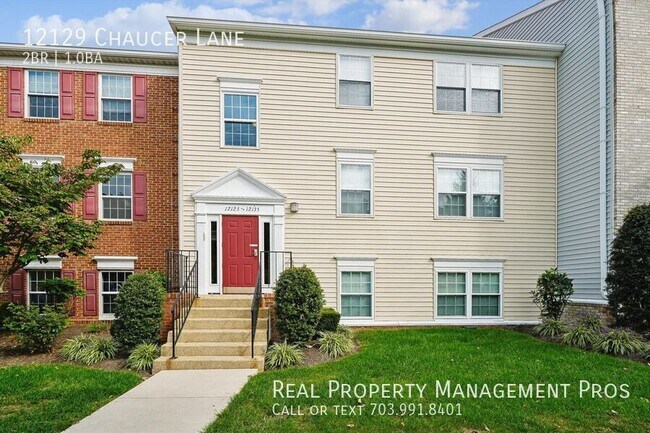 Building Photo - 12129 Chaucer Ln