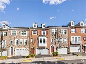 Building Photo - 20907 Houseman Terrace