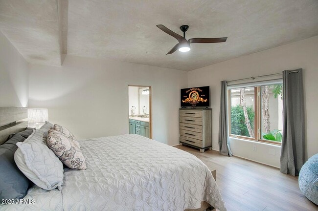 Building Photo - 10420 E Morning Vista Ln