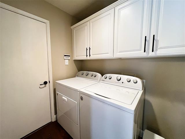 Building Photo - 10401 Forrest Dr