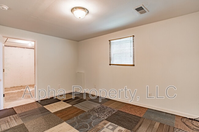 Building Photo - 11 Platte Ln