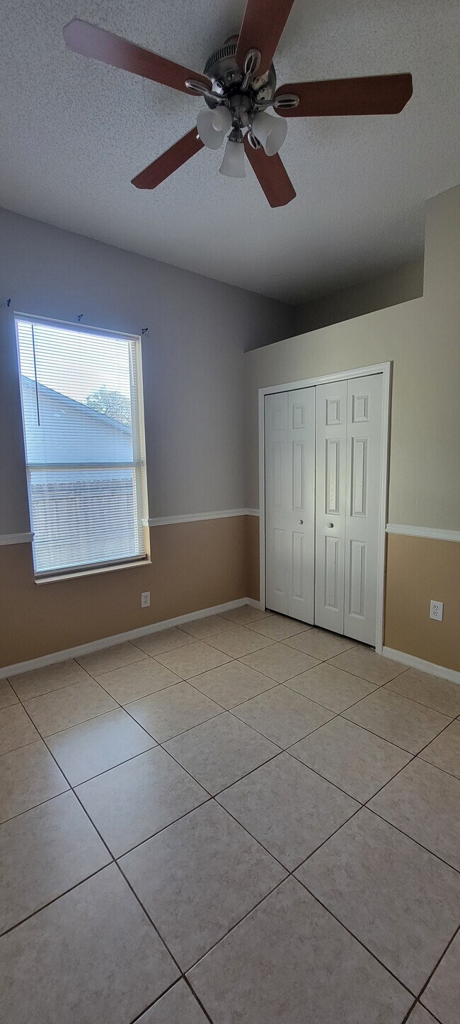 Building Photo - 2519 Tansboro Dr