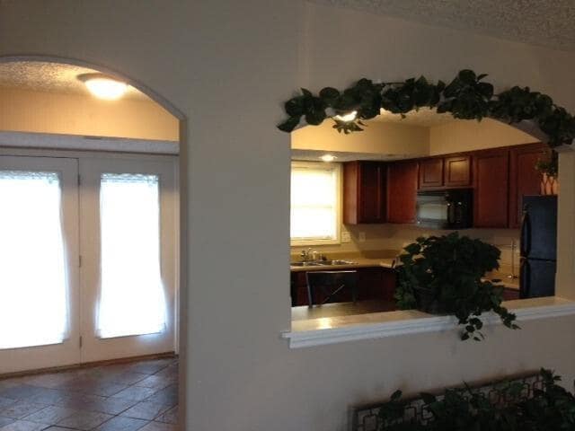 Building Photo - 720 Statesman Way