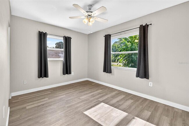 Building Photo - 2229 Casa Vista Dr