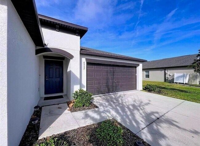 Building Photo - 6557 Bar S Bar Trl