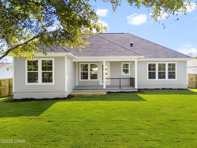 Building Photo - 2963 Frankford Ave