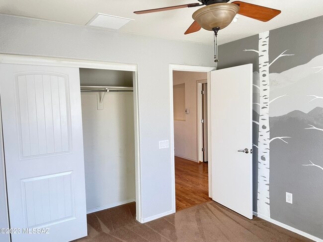 Building Photo - 10573 E Pleasant Pasture Dr