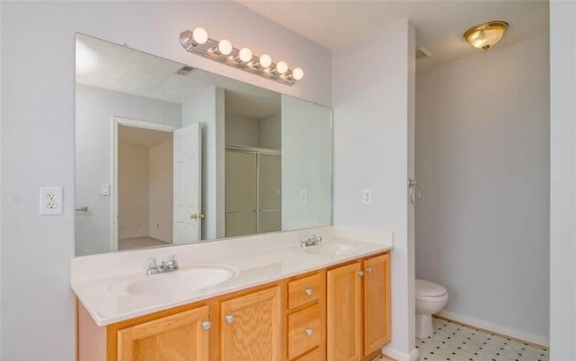 Building Photo - 2305 Bizzone Cir
