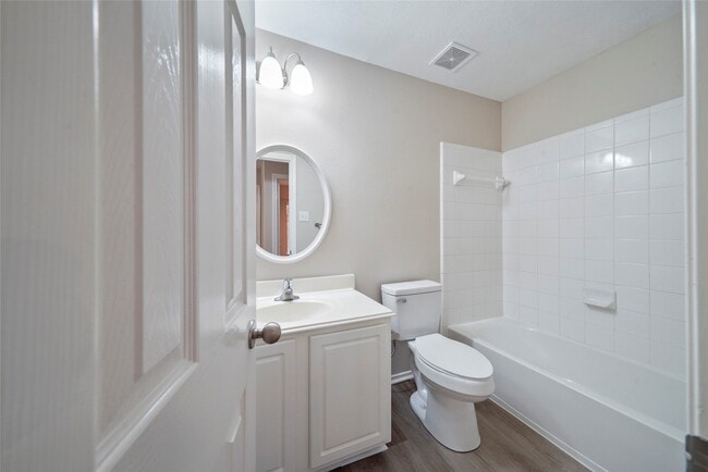 Building Photo - 12430 Cane River Ln